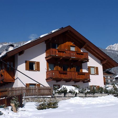 Appartamenti Majon Ladina Vigo di Fassa Zewnętrze zdjęcie